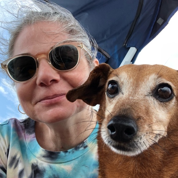 Meet your Posher, Stephanie - Picture 1 of 1